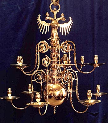 Kronleuchter aus Messing-Guss